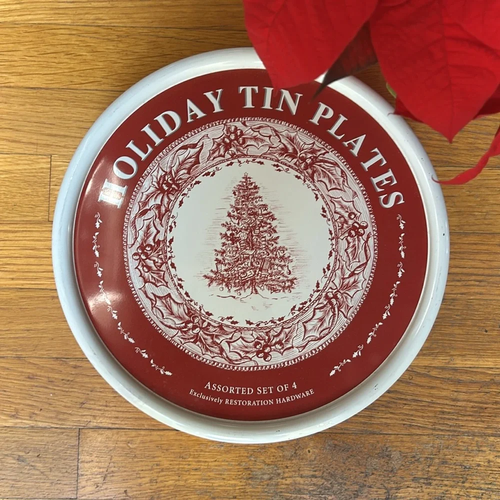 Restoration Hardware Holiday Tin Plates. Set of 4 🎄❄️